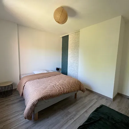 La Petite Citadine Proche Futuroscope Feriehus *