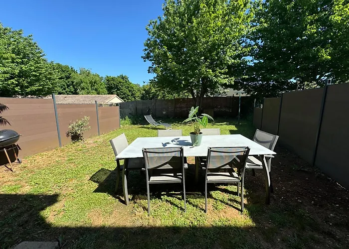 Сasa de vacaciones La Petite Citadine Proche Futuroscope *