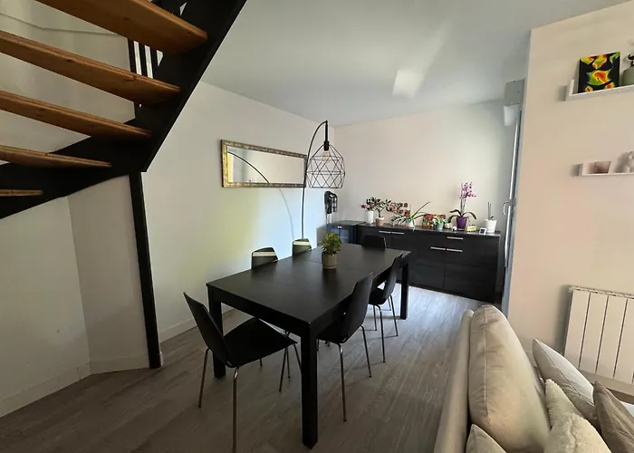 Сasa de vacaciones La Petite Citadine Proche Futuroscope *